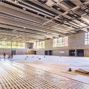 «Hey, das ist eine coole Halle» - Beim Innenausbau funktionierte das Teamwork unter den verschiedenen Unternehmungen.
