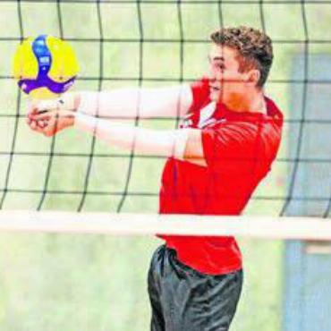 Fünf Frauen und fünf Männer - TIM KÖPFLI HERMETSCHWIL-STAFFELN VOLLEYBALL