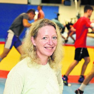 Frau aus Fi-Gö bei den Ringern - Mentaltrainerin Renate Wieland. Bild: awa