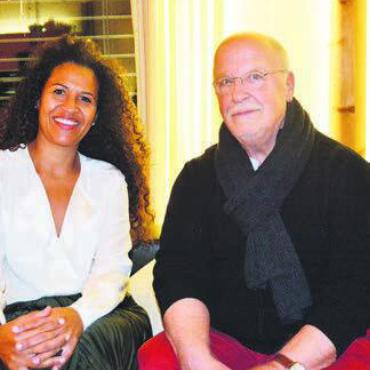 Ticketverkauf ist gestartet - Solistin Angela Kerrison und Regisseur Volker Vogel. Bild: rwi