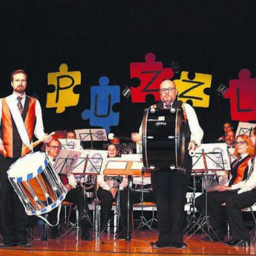 Buntes Puzzle für die Ohren - Die Tambouren präsentierten sich schlagkräftig und rhythmusfest. Nach fast fünf Jahrzehnten lösen sie sich auf. Bilder: Erika Obrist