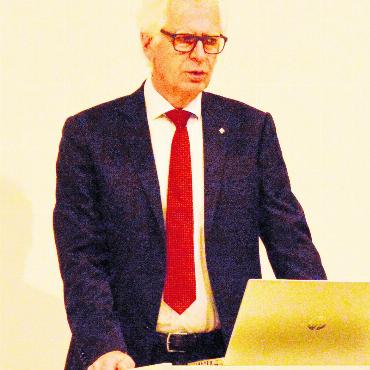Bärenmatte thematisiert - Stadtammann Raymond Tellenbach. Bild: cbl