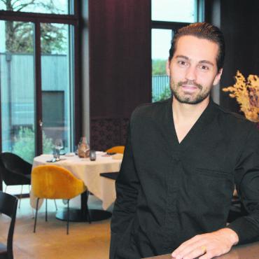 Nach dem Stern gegriffen - Manuel Steigmeier lebt seinen Traum. Dennoch bleibt er bescheiden: «Die Auszeichnungen wären ohne mein Team unmöglich gewesen.» Bild: Celeste Blanc
