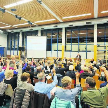 Ärger auf dem Mutschellen - 87 Stimmberechtigte nahmen an der Gemeindeversammlung teil. Bild: Marco Huwyler