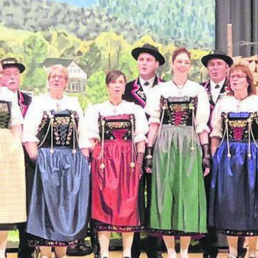 Geschichten, die das Leben schreibt - 75 Jahre Jodlerclub Echo vom Lindenberg – das feierten die Jodlerinnen und Jodler voller Stolz.