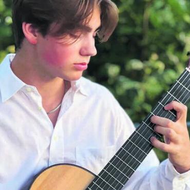Neue Welten erforschen - Der 18-jährige Gabriel Kaestner ist mehrfacher Preisträger des Aargauer Musikwettbewerbs sowie des Schweizerischen Jugendmusikwettbewerbs.