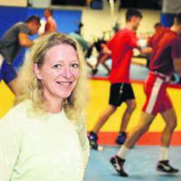 Gemeinsam in den Final - Hypnosetherapeutin Renate Wieland hat die Ringerstaffel Freiamt auch mental bestens auf den Halbfinalkampf vorbereitet. Bild: awa