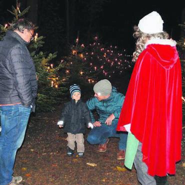 Beim Samichlaus daheim - Persönlich wird jedes Kind vom Samichlaus begrüsst – ein spezieller Moment.