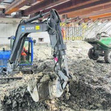 Erfolgreiches Gemeinschaftsprojekt - Die Bauarbeiten unter der SBB-Brücke durch hielten einige Herausforderungen bereit, vor allem nach dem nassen Wetter von 2021.