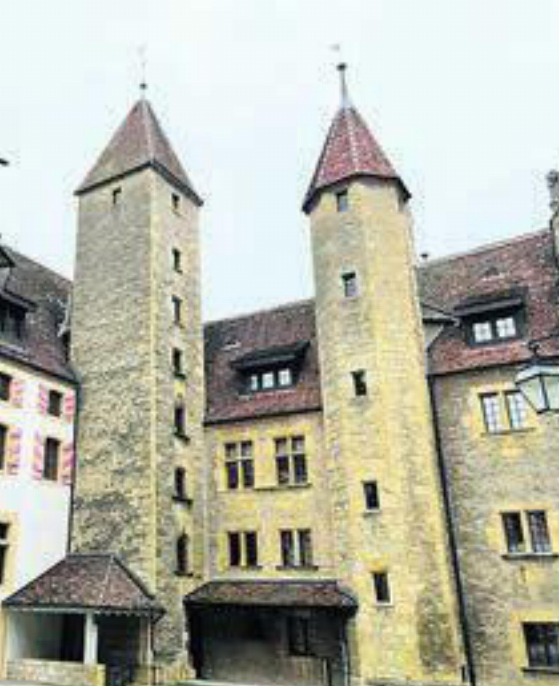 Auf der Kulturwanderung bekommt man auch das Schloss Neuenburg zu bewundern. Bild: zg