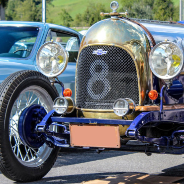 Mit diesem 1925 Chevrolet Speedster wurden in Argentinien Rennen gefahren. Nun begeisterte der «Veteran» viele Besucher in Reichenbach. BILDER: MICHAEL MAURER