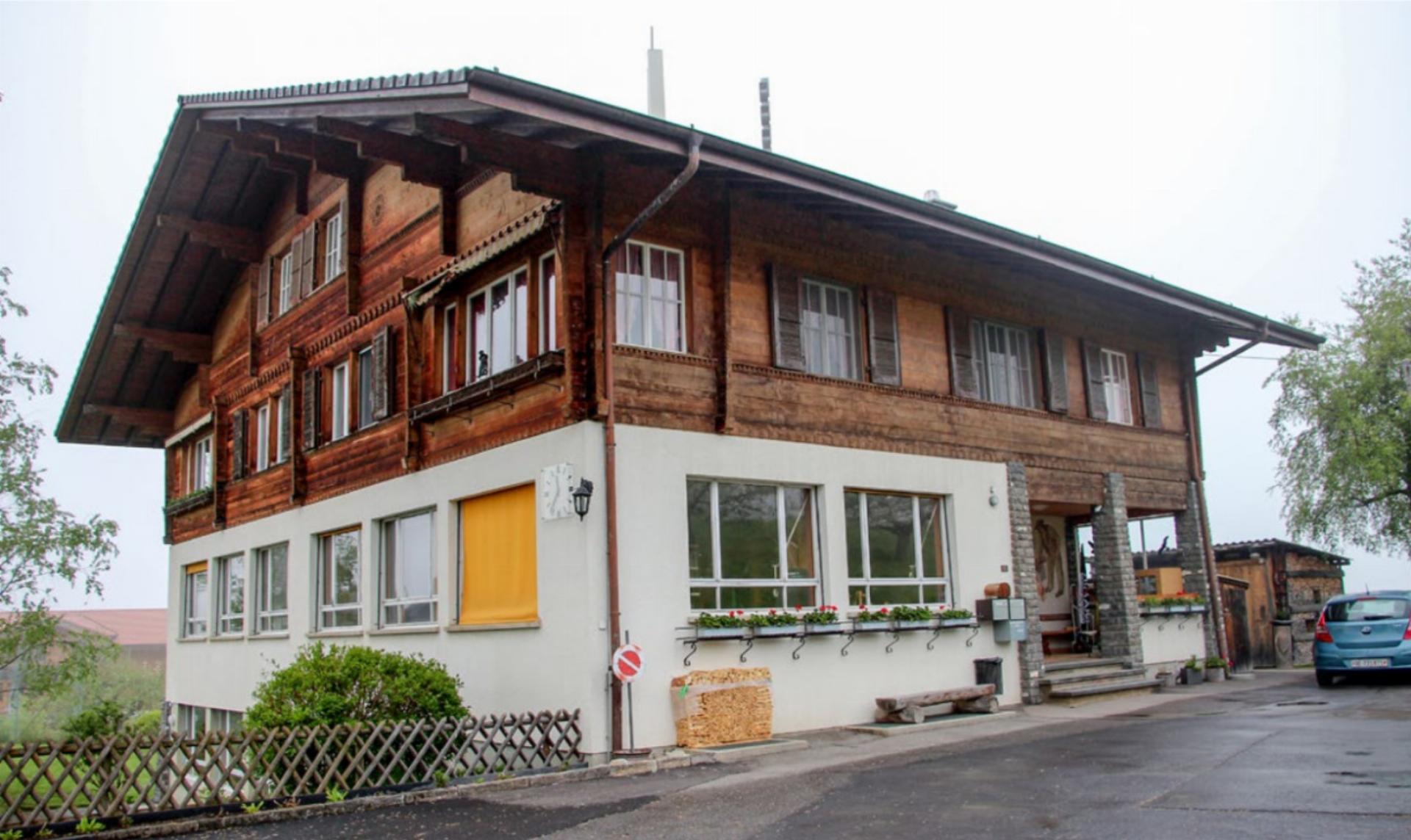 Nachkredite für Sozialhilfe und Ergänzungsleistungen, «Einnahmen» vom Schulhaus