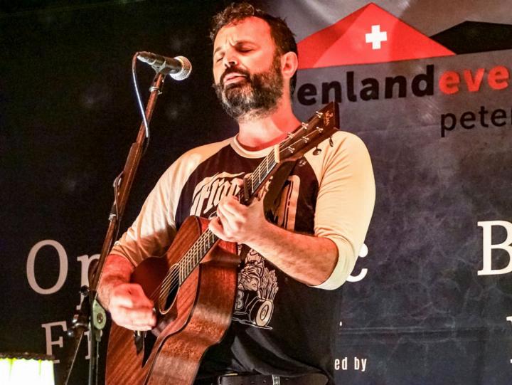 Philip Seibel verarbeitet in seinen Songs auch seine schwierige Biographie. BILD: ZVG
