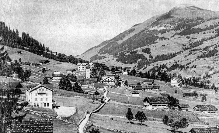 Adelboden in den Jahren vor 1900. Die Hotels Edelweiss (links), Kurhaus-Kulm (Mitte) und Wildstrubel (rechts) prägen bereits das Ortsbild. BILD: ARCHIV PHOTO KLOPFENSTEIN