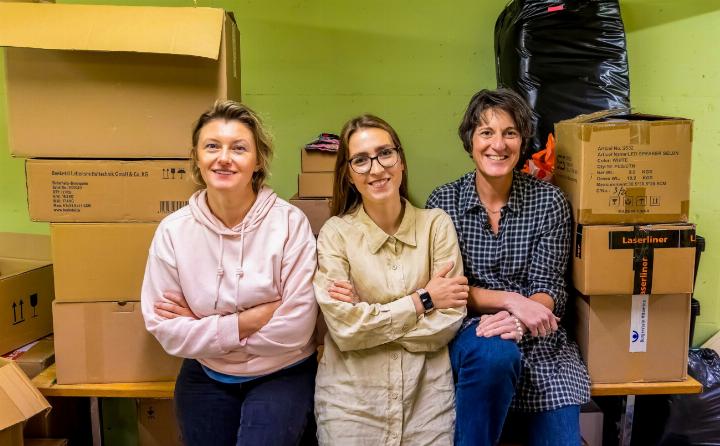Ein Teil des Teams (v. l.): Nataliia Hradanovych, Olena Popovich und Fabienne Wagner. BILD: MICHAEL SCHINNERLING
