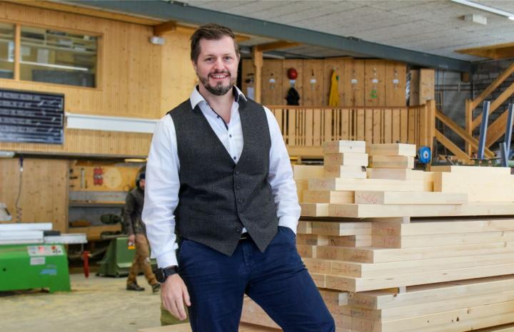 Reto Feuz, Geschäftsführer der «Solarholzbauer». BILD: MICHAEL MAURER