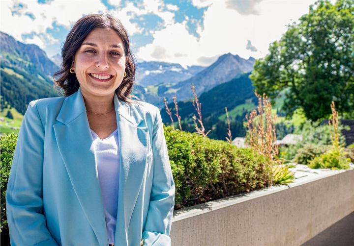 Für die Gemeindeschreiberin Mara Mazzarella dreht sich alles um Adelboden. BILD: HANS RUDOLF SCHNEIDER