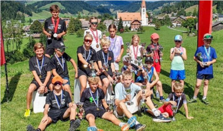 Alle Podestler der HNT Marbach. BILD: ZVG