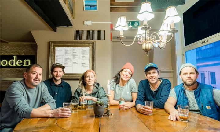 Das Kollektiv, das in der «Berna» neu anfängt (v. l.): Marco Hadorn, Yannick Brunner, Stefanie Glauser, Mona Kläsi, Reto Grossen und Beat Jungen. BILD: ZVG
