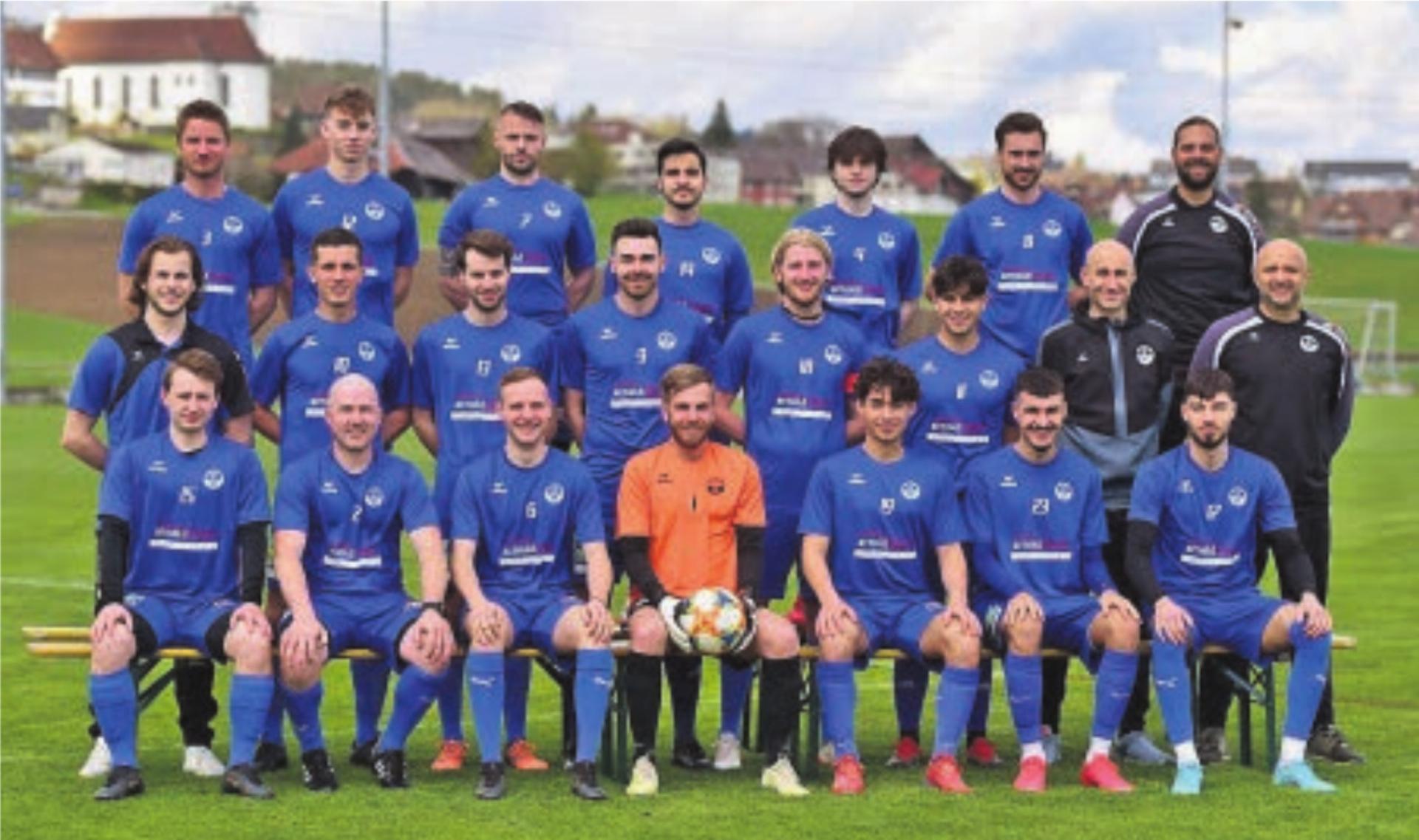 Die 1. Mannschaft des FC Dietwil Saison 2021/2022.