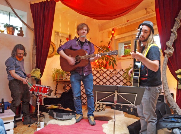  - Das Bild wird blockiert. – Möglicherweise durch einen aktiven Adblocker.