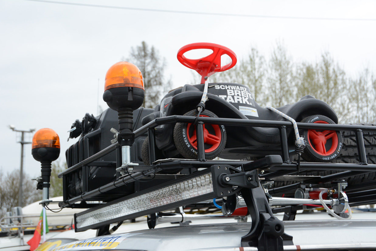 Start zur CAT Crazy Adventure Trophy