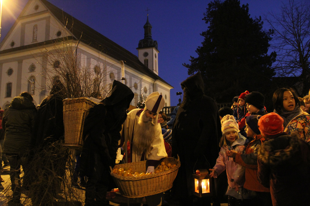 Chlausauszug Wohlen 2013