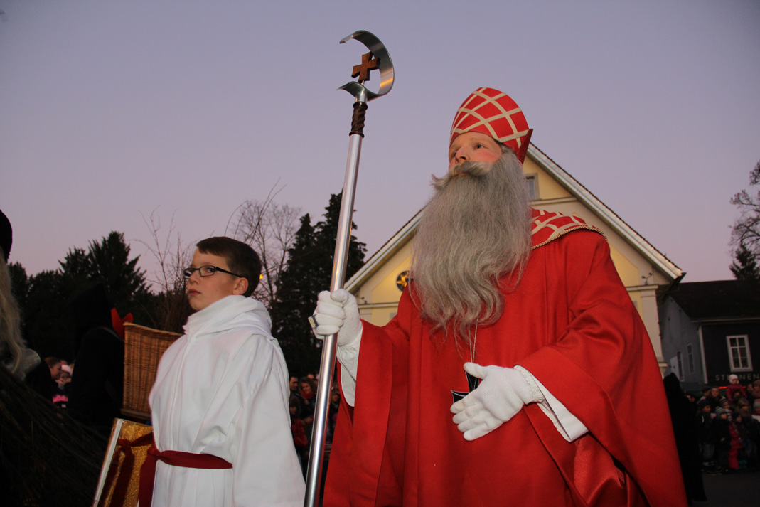 Chlausauszug Wohlen 2013