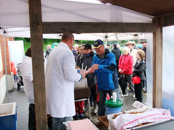Erschliessung Rebberg: Einweihnung mit Oldtimer-Korso