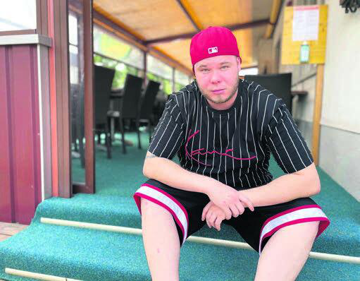 Der Villmerger Josef Brunner alias Rapper Sepp Schnapps hat vor Kurzem sein erstes Album veröffentlicht. Bild: spr