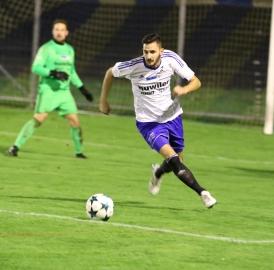 Fussball: Mit Sieg in Winterpause