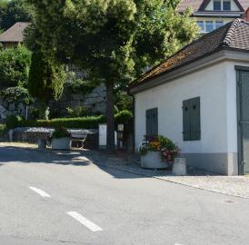 Gemeinde verkauft zwei Landparzellen