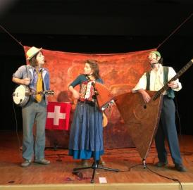 «Trionettli» in der Schule Dintikon