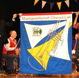 Oberwil-Lieli: Fahne eingeweiht