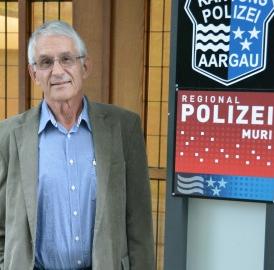 Holliger hält Rede in Kallern
