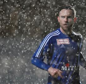 Fussball: Wohlen verliert Regenspiel