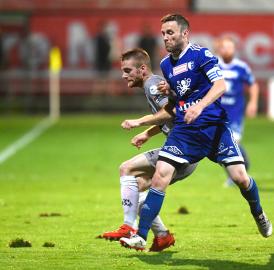Fussball: Wohlen in Neuenburg