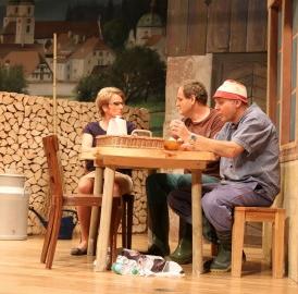 Unterhaltsames Theater in Aristau