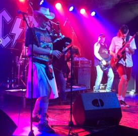 Boswil: Hardrock mit Dudelsack 