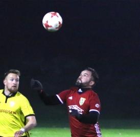 Fussball: Spitzenkampf in Niederwil