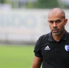 Trainer vor Start des FC Wohlen