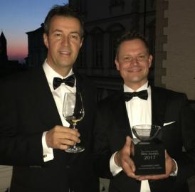 Preisgekrönter Winzer bei Schüwo