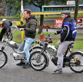 Töfflitreff bei der Kartbahn Wohlen