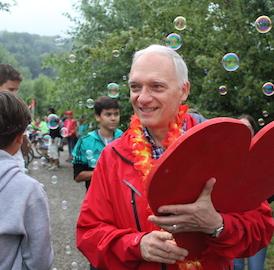 Villmerger Schüler verabschieden Schulleiter