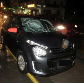 Unfall bei Fussgängerstreifen in Sins