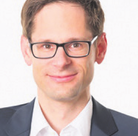 AUS DEM GROSSEN RAT