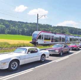 Ausfahrt mit Oldtimern