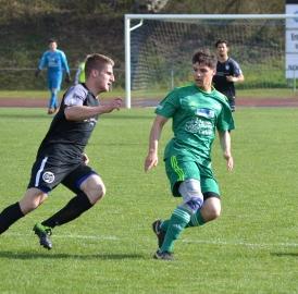 Fussball: Derby-Sieg zu Hause