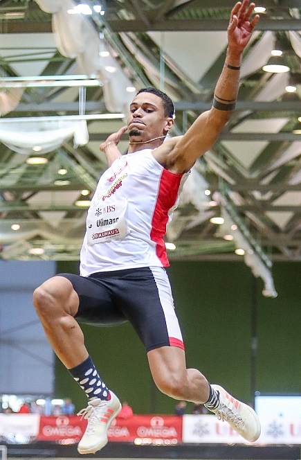 Christopher Ullmann holt den Schweizer-Meister-Titel im Weitsprung