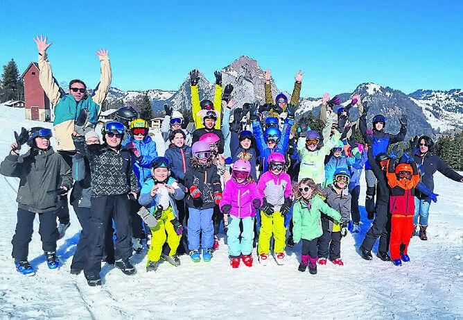 Oeschger Kinder auf dem Stoos - Das Bild wird blockiert. – Möglicherweise durch einen aktiven Adblocker.
